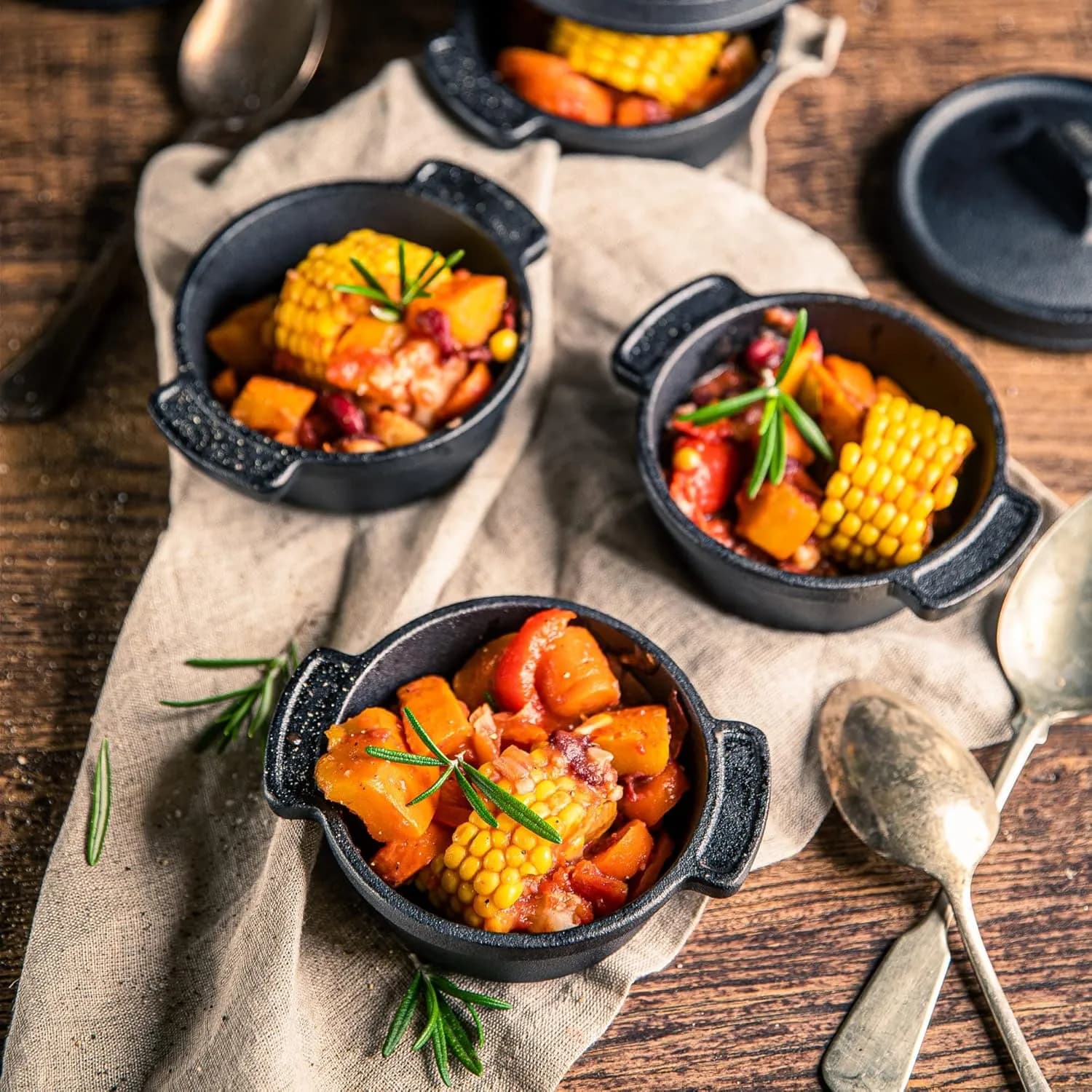 BBQ-Toro Mini Dutch Oven Set de Hierro Fundido | 6 Piezas | Ø 11 cm | Curada - pre-Seasoned | Ollas para Servir | Olla P (vista 3)