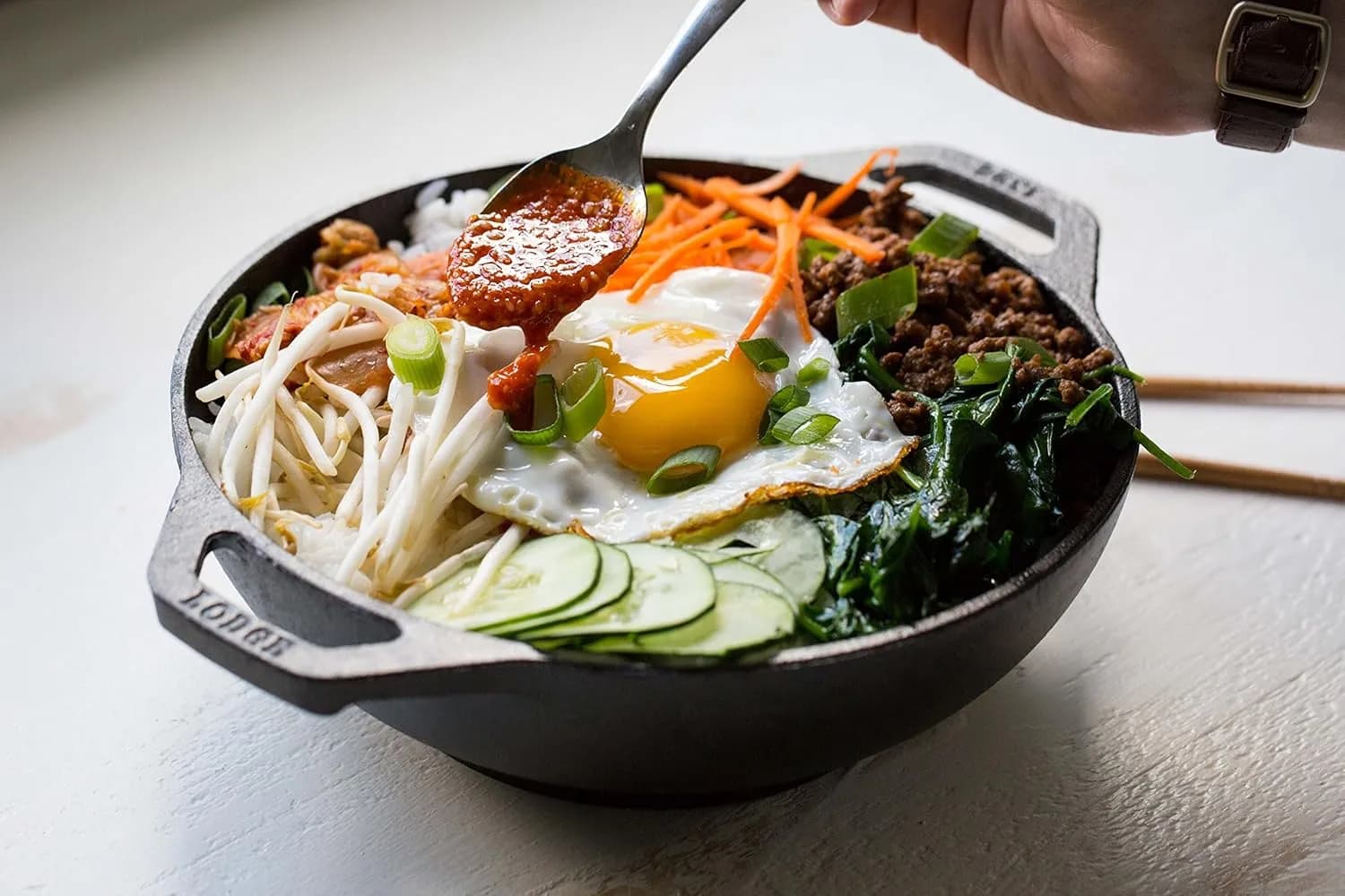 Lodge Mini Wok de Hierro Fundido 9" (23 cm)