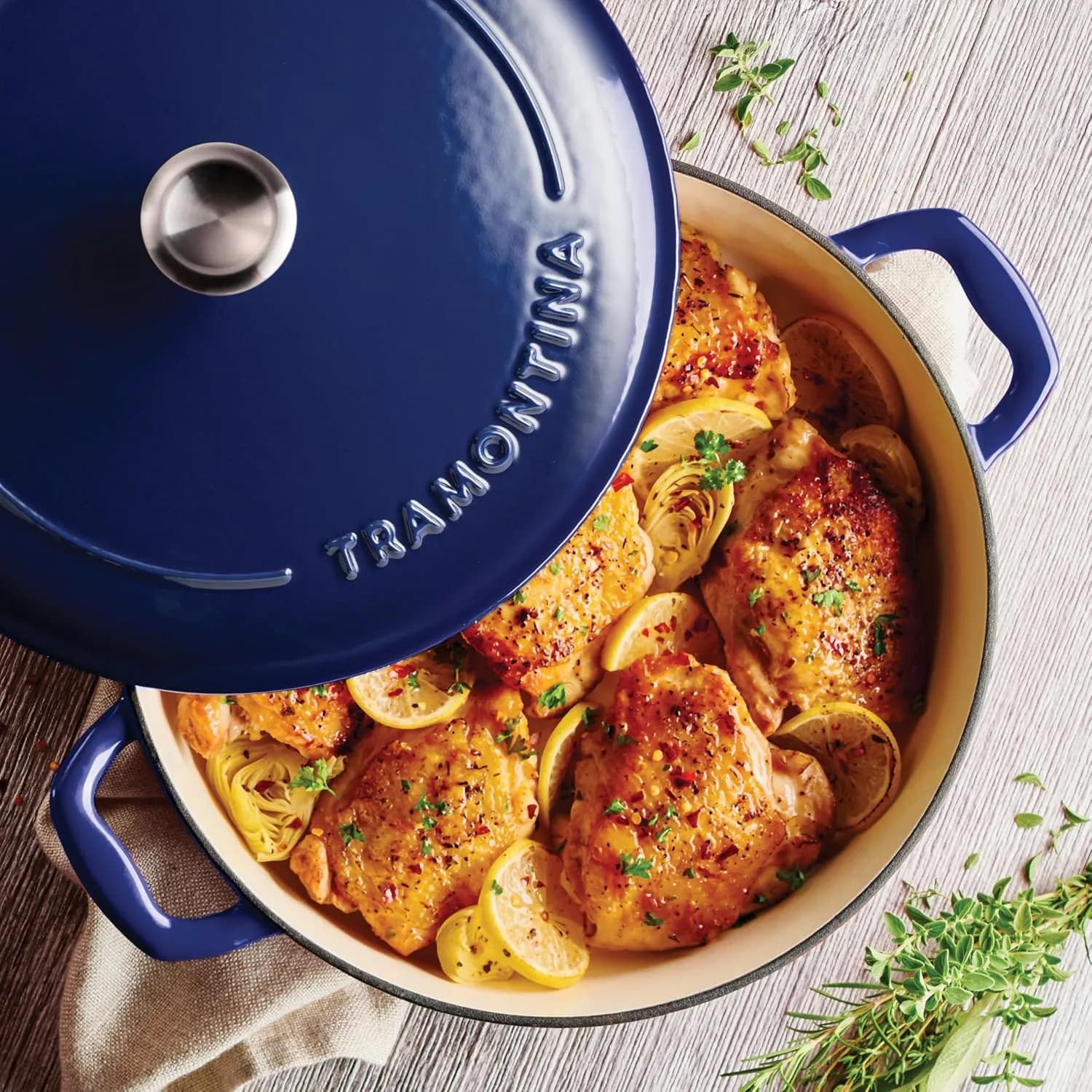 Tramontina Cazuela Baja de Hierro Fundido Esmaltado con Tapa Azul Bestow 30 cm 3,8 L (vista 2)