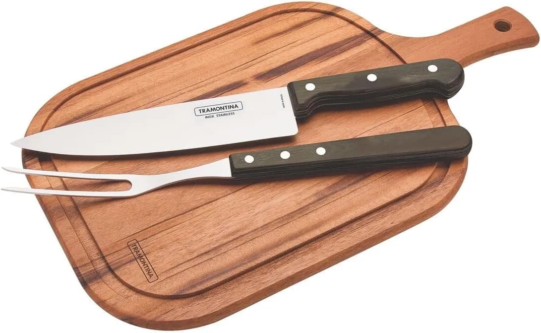 Set churrasco Tramontina de 3 piezas con cuchillo chef, tabla de madera y tenedor trinchante de mango Polywood castaño (vista 1)