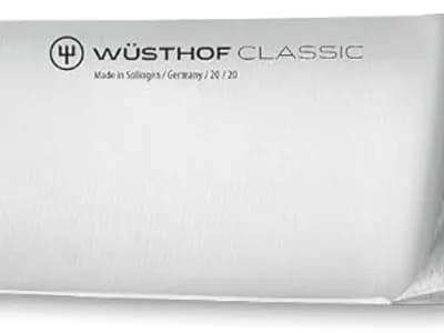 Cuchillo chef Wüsthof Classic de 20 cm forjado de una pieza con afilado láser PEtec y mango negro de triple remache (vista 1)